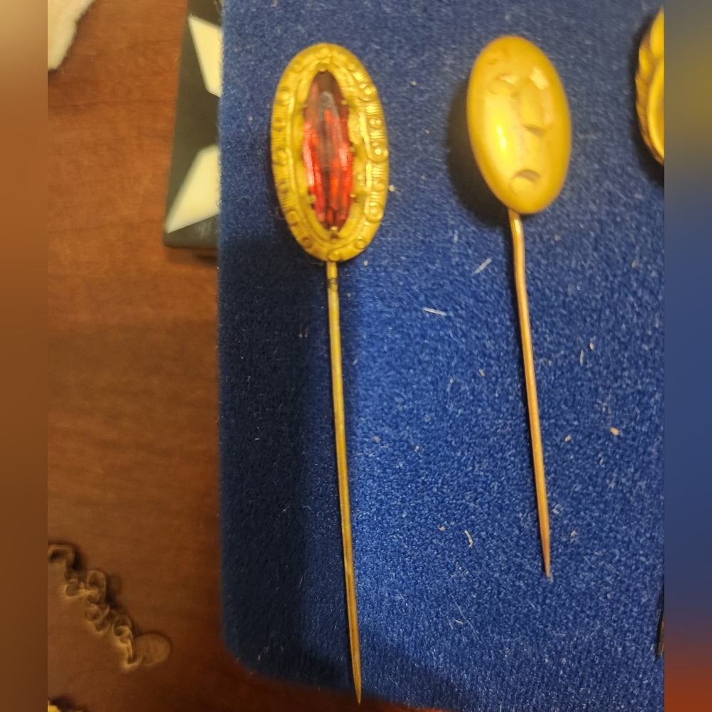 VTG hat pins - Picture 2 of 8